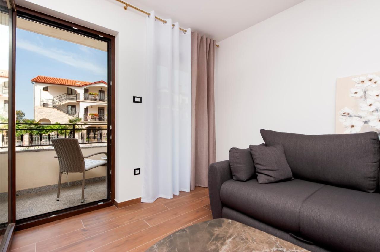 Apartments Sanja Rovinj Bagian luar foto